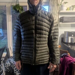 Men's Decathlon Forclaz Olive Puffer Jacket